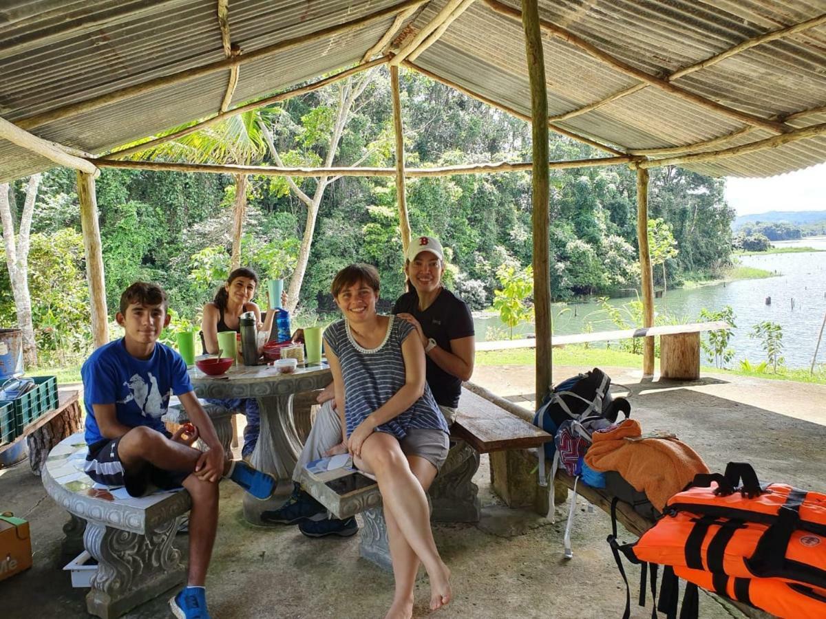 فندق Jungle Eco Reserve كولون المظهر الخارجي الصورة